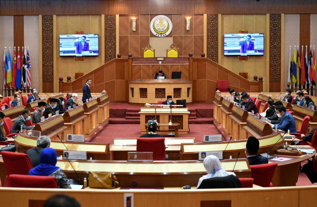 MESYUARAT KEDUA TAHUN KETIKA PERSIDANGAN DUN PERAK KE 14