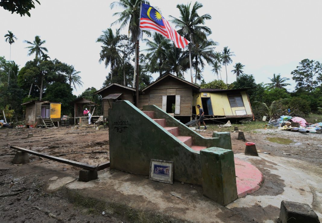 Banjir di Pahang, Johor, Kelantan beransur pulih  MalaysiaNow