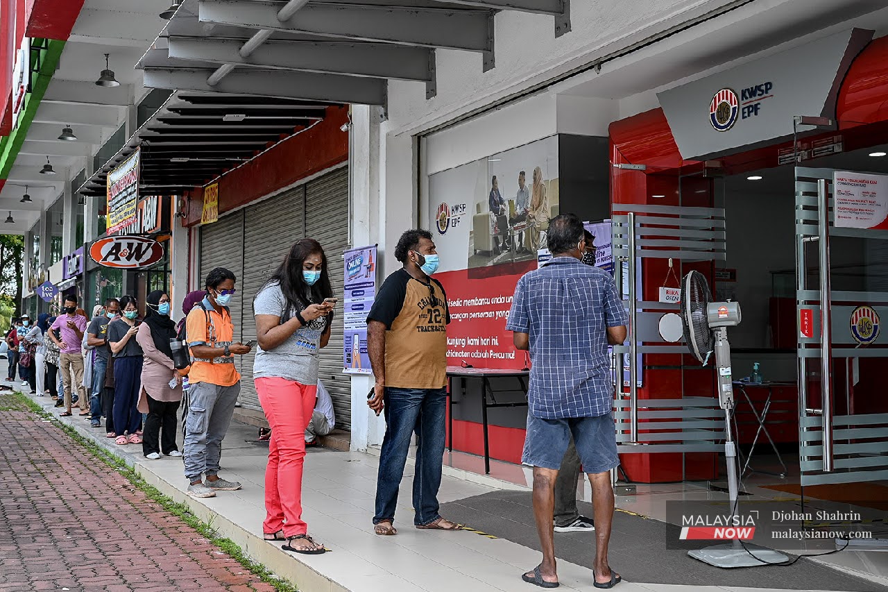 Govt Pledges Easier Epf Withdrawals As Rm24 Billion Approved For 3 Million Malaysianow