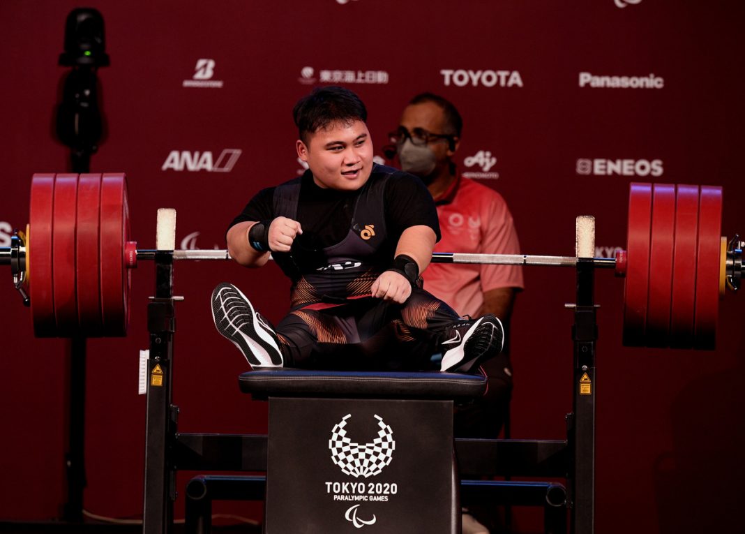 Powerlifting champion clinches first gold for Malaysia at ...